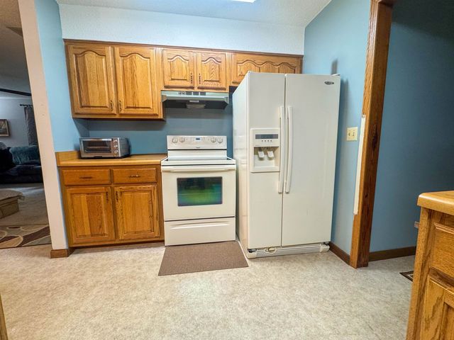 4 Menominee Drive, Cherokee Village, AR 72529