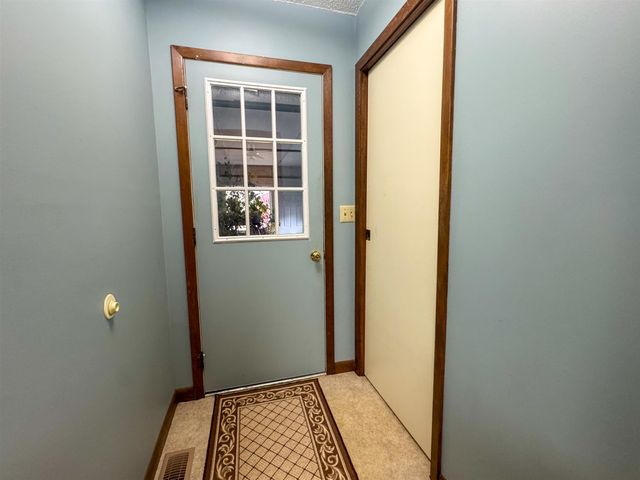 4 Menominee Drive, Cherokee Village, AR 72529