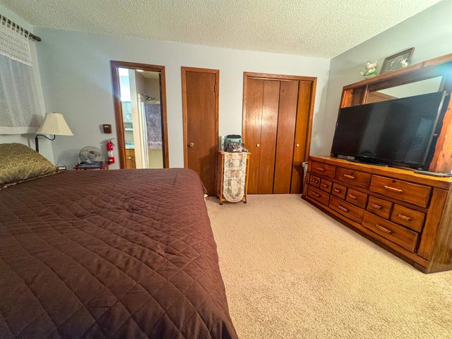 4 Menominee Drive, Cherokee Village, AR 72529