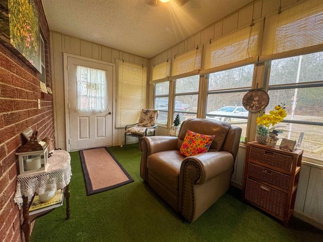 4 Menominee Drive, Cherokee Village, AR 72529