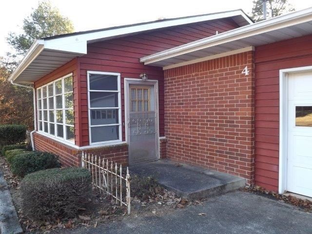 4 Menominee Drive, Cherokee Village, AR 72529