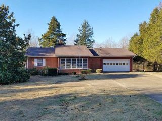 4 Menominee Drive, Cherokee Village, AR 72529