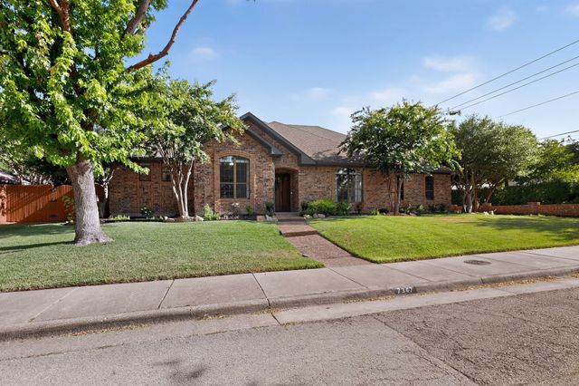 7347 Williamswood Drive, Dallas, TX 75252