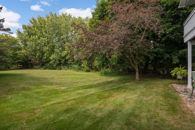 3575 Blue Jay Way 103, Eagan, MN 55123