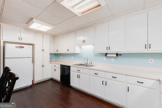 701 Tatum Road, Talking Rock, GA 30175