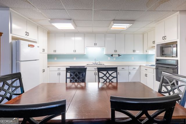 701 Tatum Road, Talking Rock, GA 30175