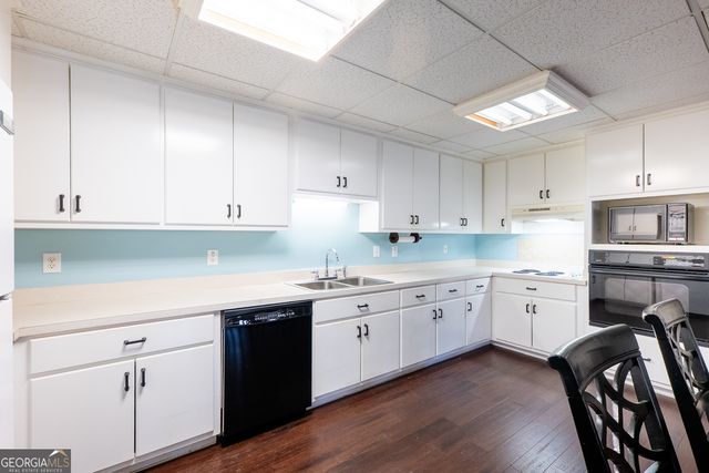 701 Tatum Road, Talking Rock, GA 30175