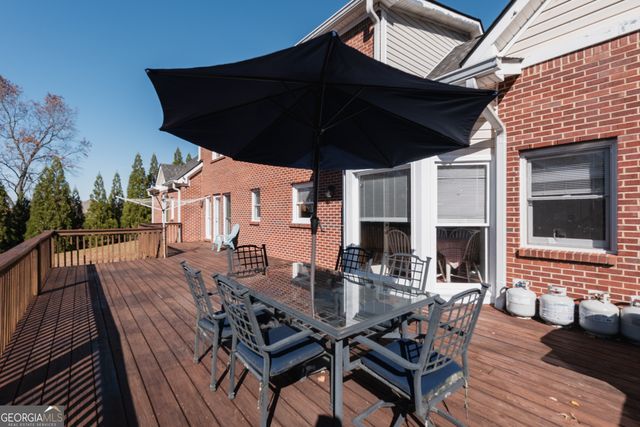 701 Tatum Road, Talking Rock, GA 30175