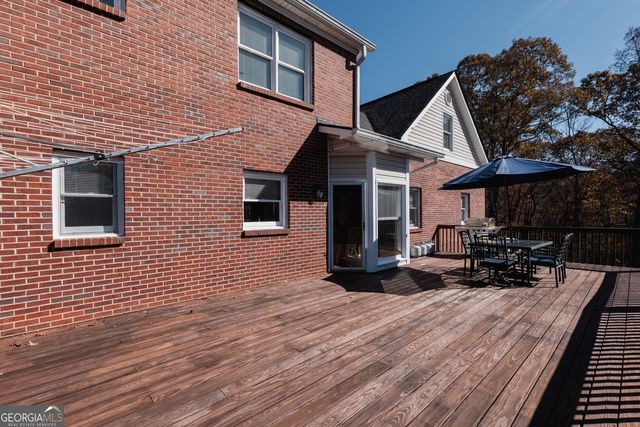 701 Tatum Road, Talking Rock, GA 30175