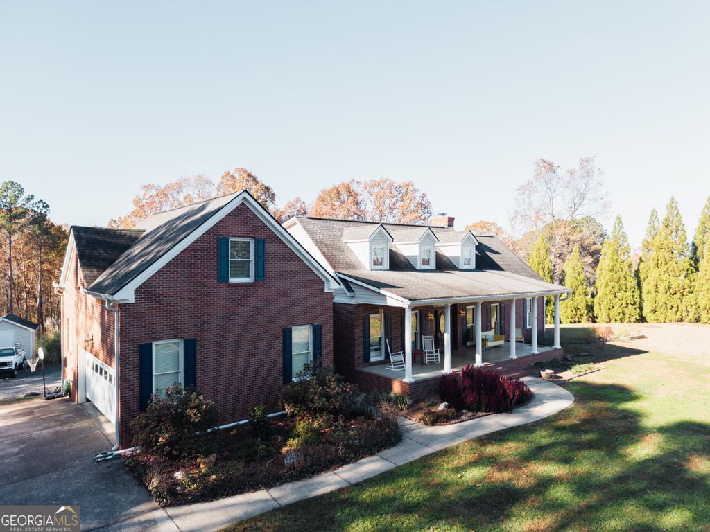 701 Tatum Road, Talking Rock, GA 30175