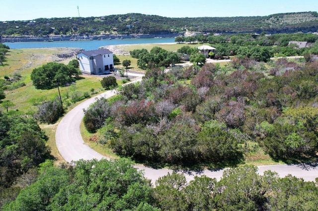 21307 Cardinal Ave, Lago Vista, TX 78645