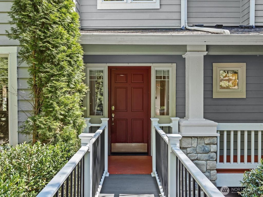 3136 NE 170th Avenue, Bellevue, WA 98008