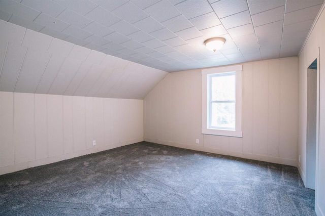 315 W BEGLEY STREET, Greenwood, WI 54437