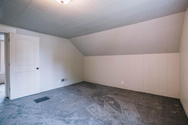 315 W BEGLEY STREET, Greenwood, WI 54437