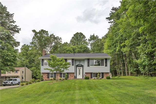 267 Thorn Run Road, Salem Twp, PA 15632