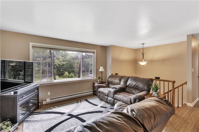267 Thorn Run Road, Salem Twp, PA 15632