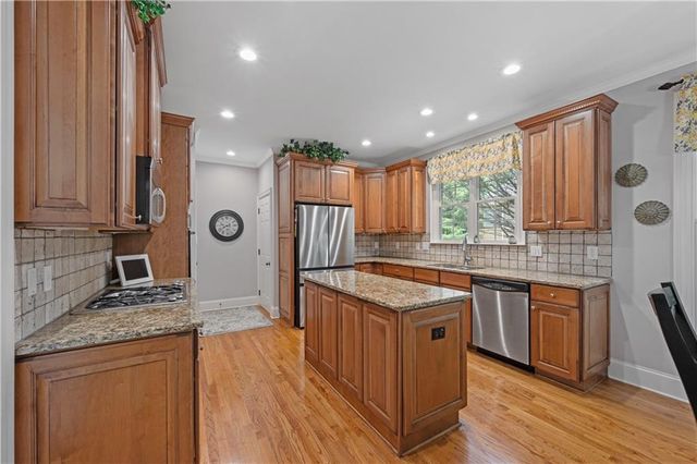 671 Riverwood Drive, Dallas, GA 30157