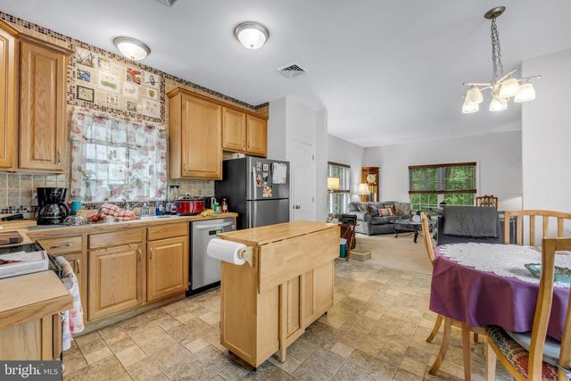 6 HEATHER PL #6, Newark, DE 19702