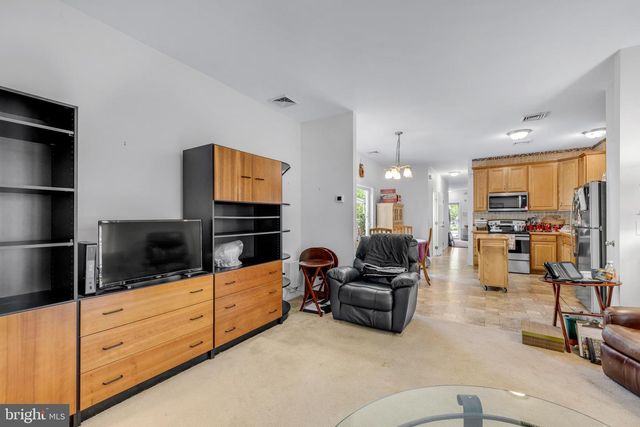 6 HEATHER PL #6, Newark, DE 19702