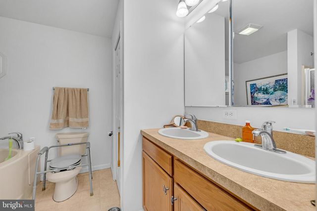 6 HEATHER PL #6, Newark, DE 19702