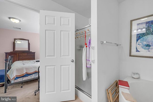 6 HEATHER PL #6, Newark, DE 19702