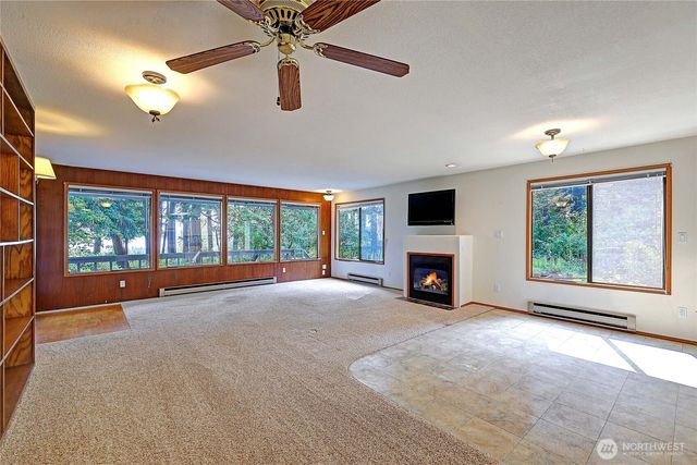 1054 Michael Way, Camano Island, WA 98282