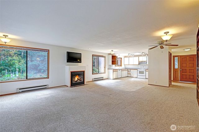 1054 Michael Way, Camano Island, WA 98282
