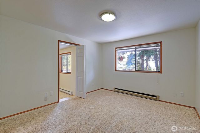 1054 Michael Way, Camano Island, WA 98282