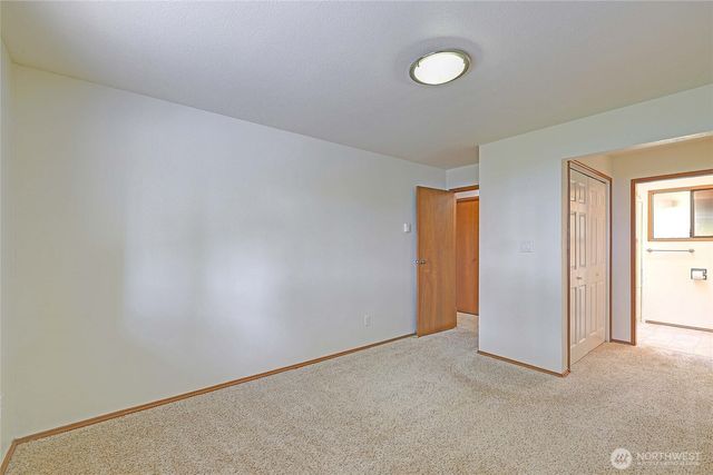 1054 Michael Way, Camano Island, WA 98282