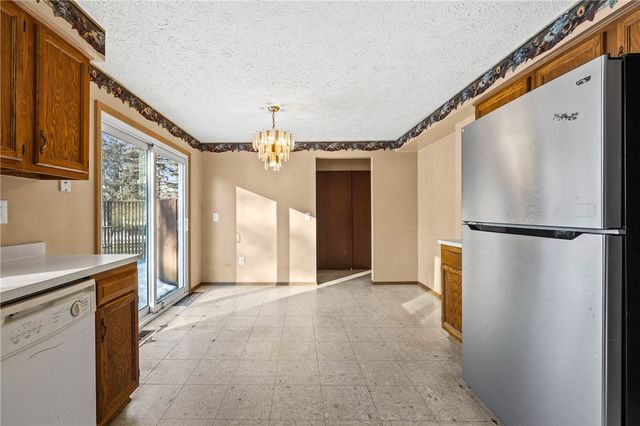 46 Calvin Road, Rochester, NY 14612