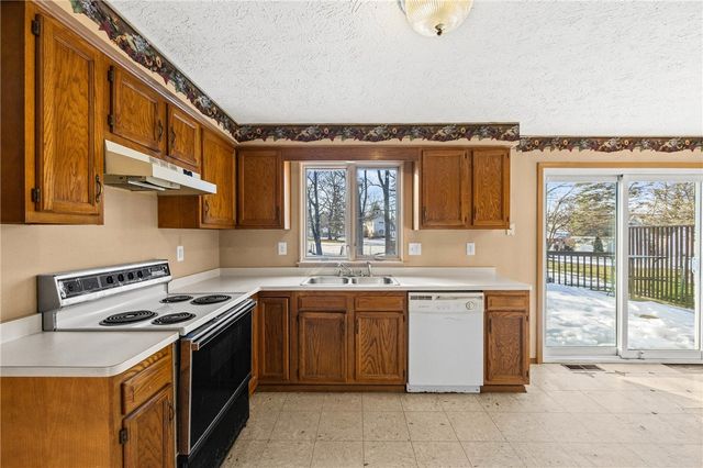 46 Calvin Road, Rochester, NY 14612