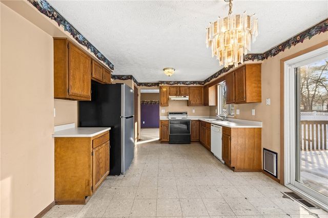 46 Calvin Road, Rochester, NY 14612