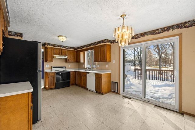 46 Calvin Road, Rochester, NY 14612