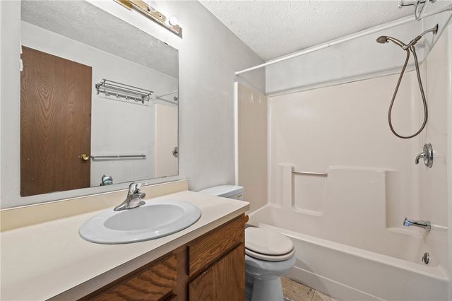 46 Calvin Road, Rochester, NY 14612