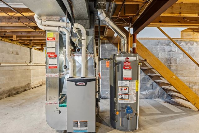 46 Calvin Road, Rochester, NY 14612