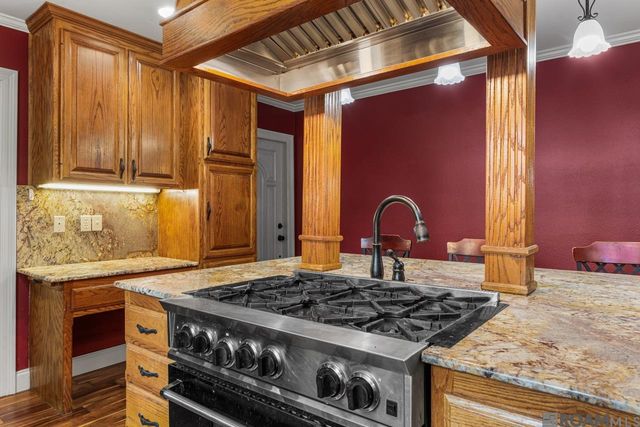 31430 Cane Market Rd, Walker, LA 70785