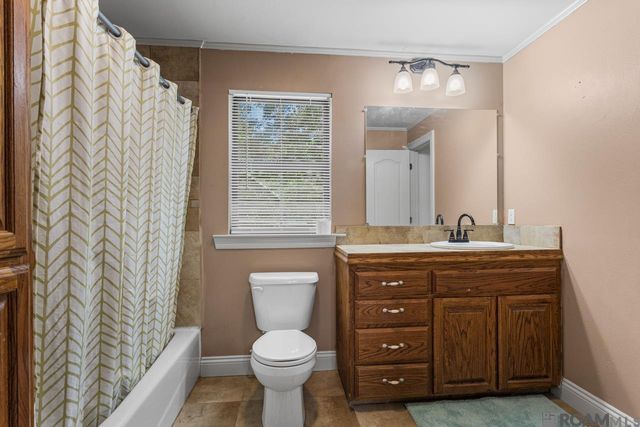 31430 Cane Market Rd, Walker, LA 70785