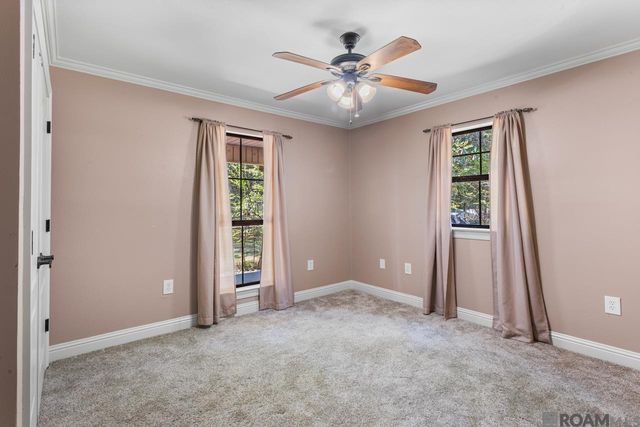 31430 Cane Market Rd, Walker, LA 70785