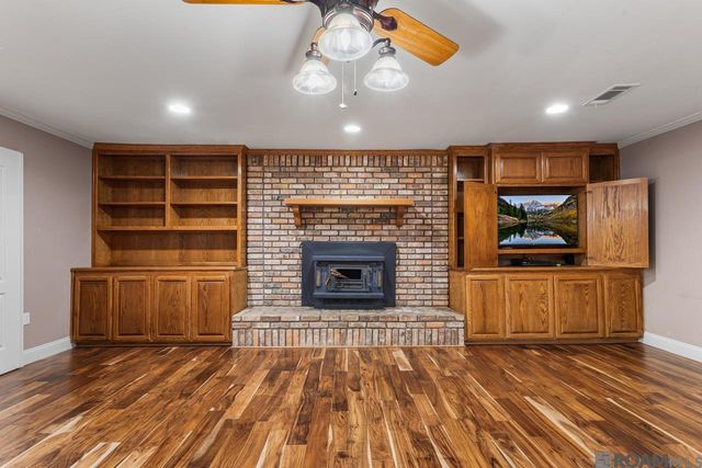31430 Cane Market Rd, Walker, LA 70785