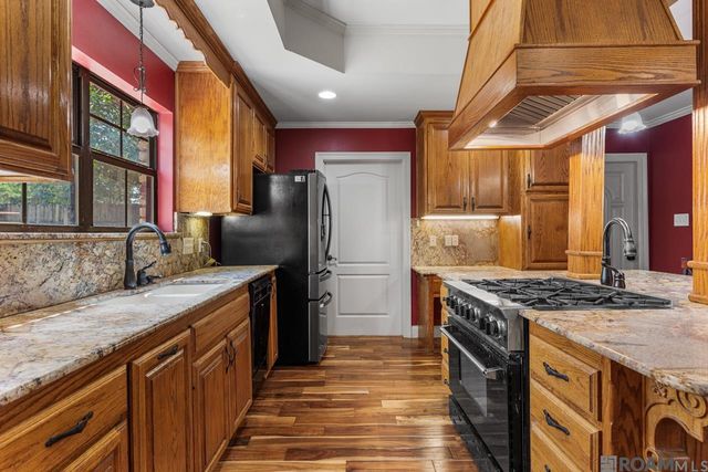 31430 Cane Market Rd, Walker, LA 70785