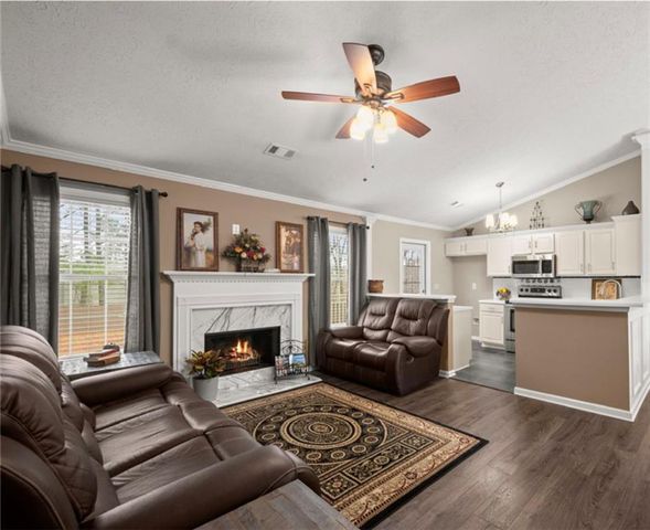 156 Reisling Drive, Braselton, GA 30517