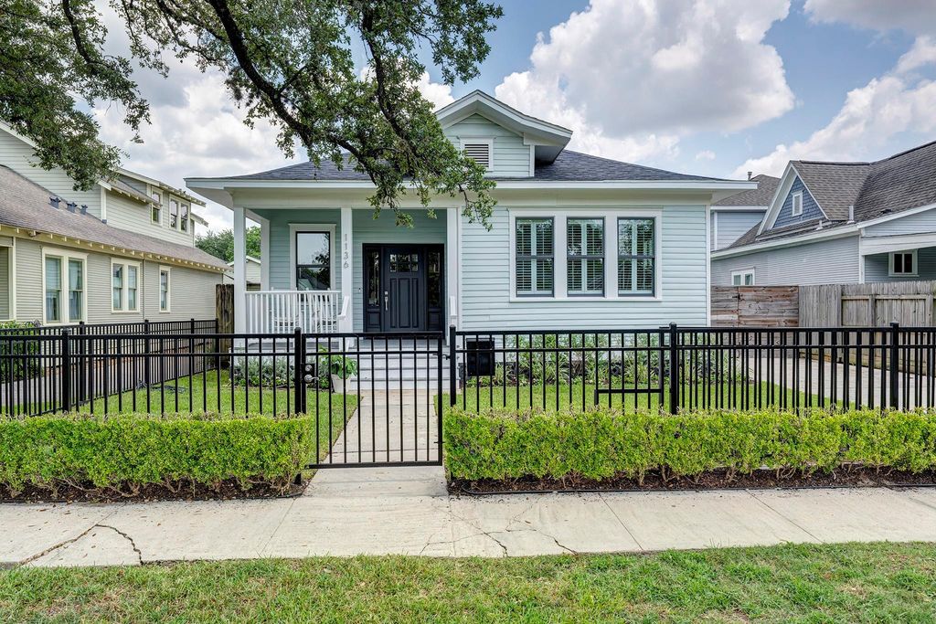 1136 Allston Street, Houston, TX 77008