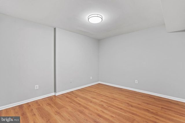 6155 EDSALL RD. RD #B, Alexandria, VA 22304