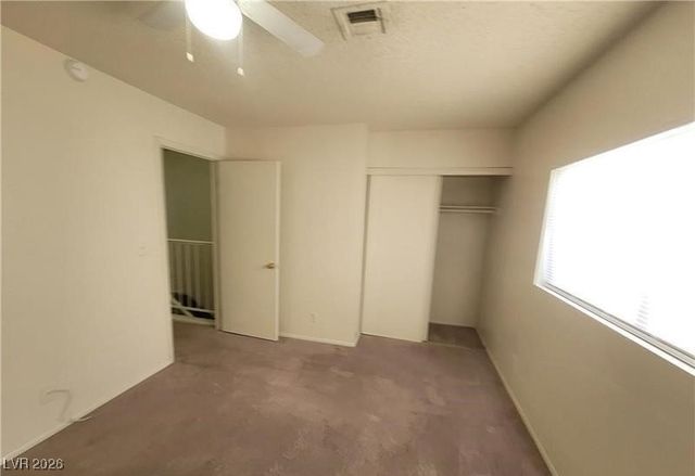 854 Stainglass Lane, Las Vegas, NV 89110