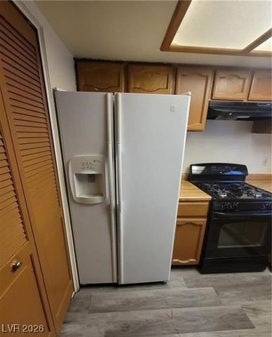 854 Stainglass Lane, Las Vegas, NV 89110