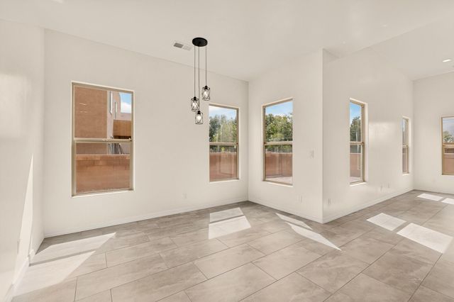 335 Manuel Sanchez Place SW, Albuquerque, NM 87105