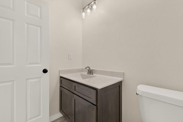 335 Manuel Sanchez Place SW, Albuquerque, NM 87105