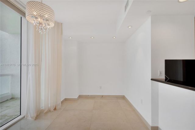 17875 Collins Avenue 905, Sunny Isles Beach, FL 33160