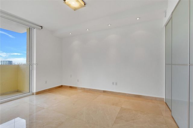 17875 Collins Avenue 905, Sunny Isles Beach, FL 33160