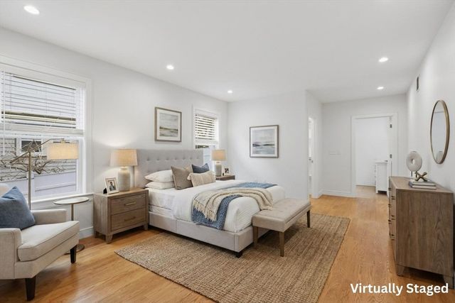 11 Ricker Ter 1, Newton, MA 02458